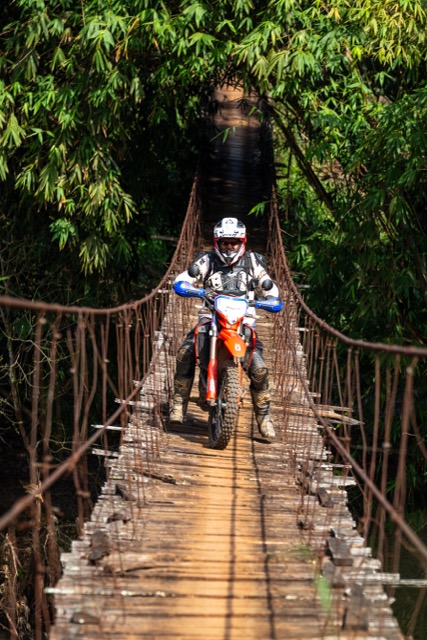 Approach to the bridge — wider than it looks from the side.