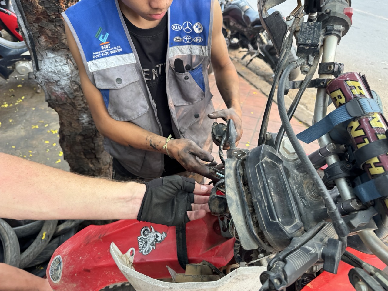Tracing the engine wiring back to make sure nothing else was loose.