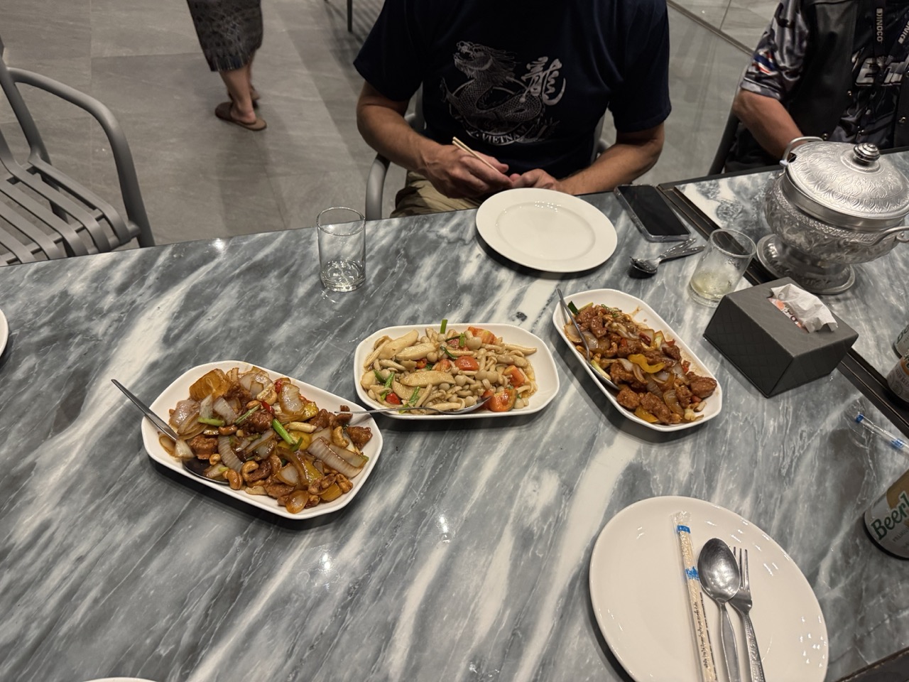 Three-dish dinner in Houai Xai — first Beerlao of the trip.