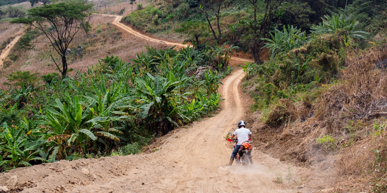 Nan dirt biking